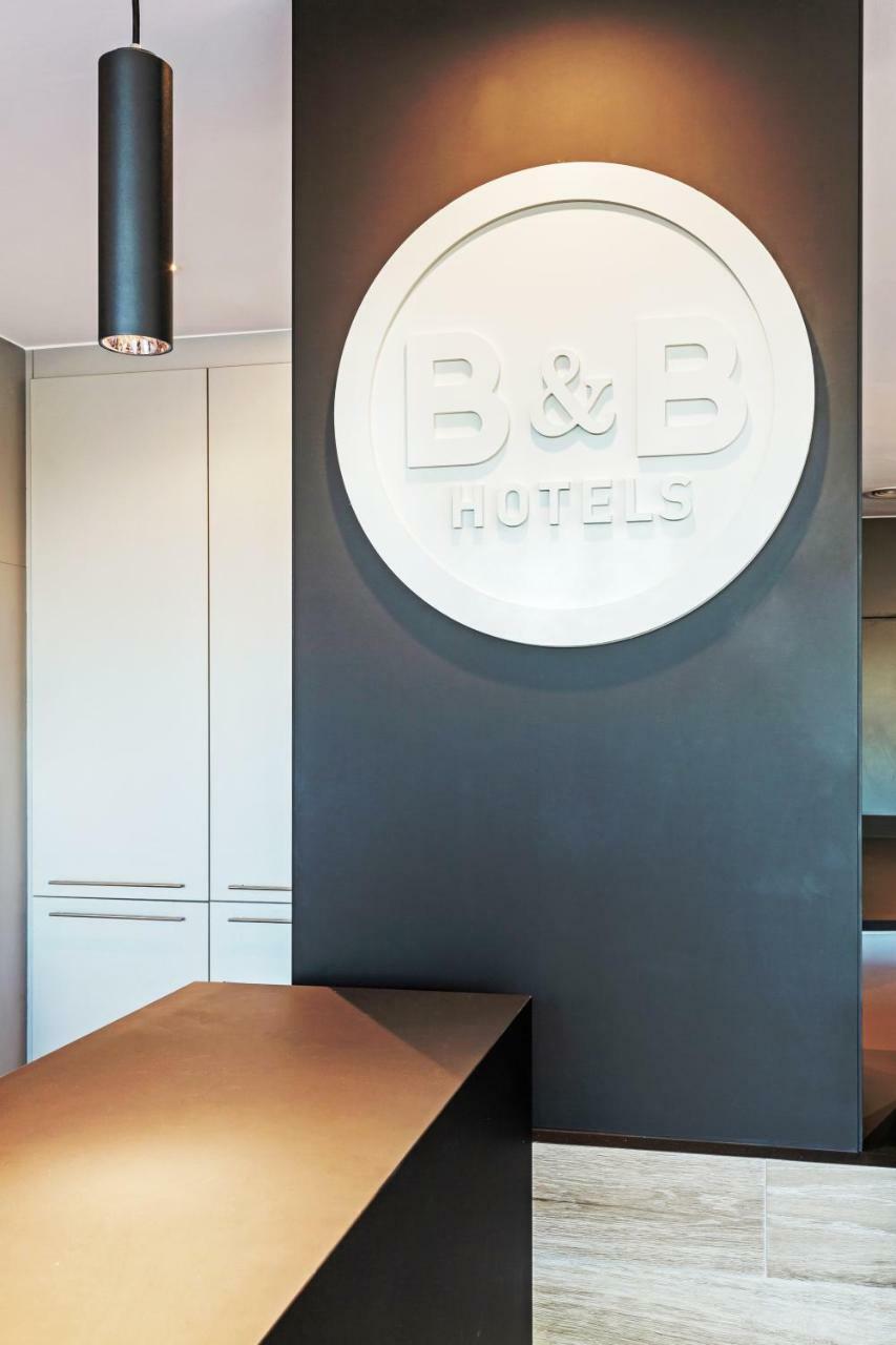 B&B Hotel Oviedo Viella  Экстерьер фото